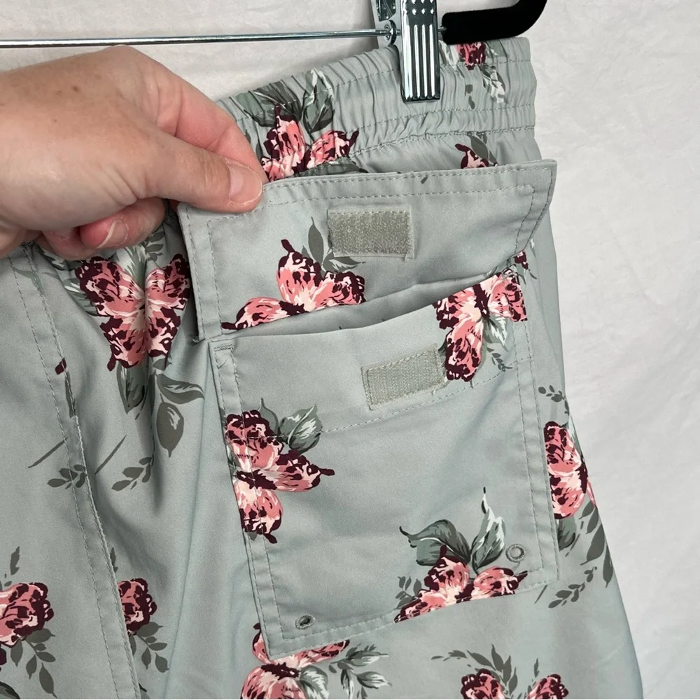 Abercrombie & Fitch Men's XL Floral Butterfly Swim Trunks Relaxed Stretch Shorts